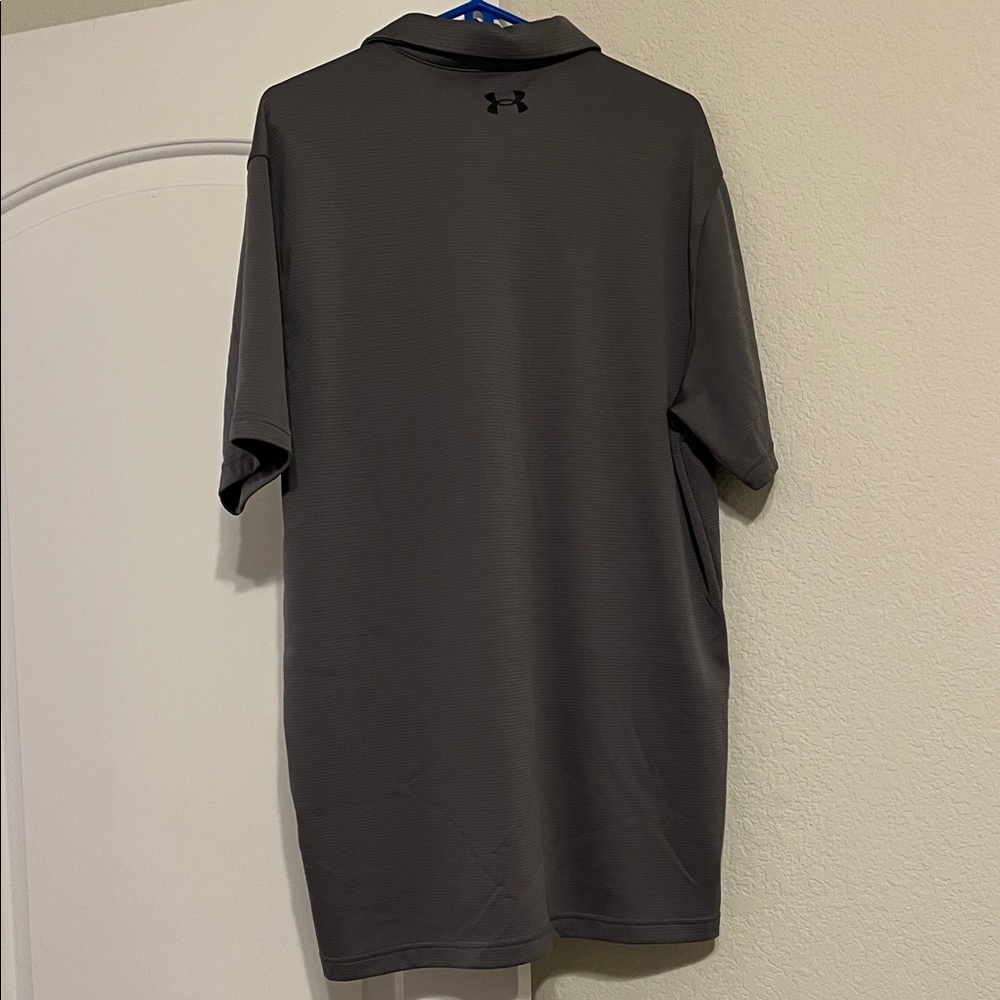 Under Armour Men's Dark Gray Polo Shirt - Picture 3 of 3